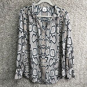 Cabi Top Women’s Medium Serpentine Snakeprint Long Sleeve Ruffle V-Neck Blouse